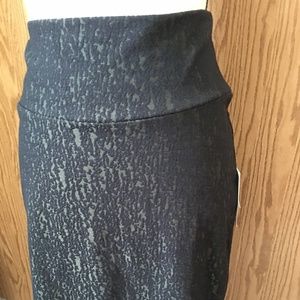 LulaRoe Cassie skirt